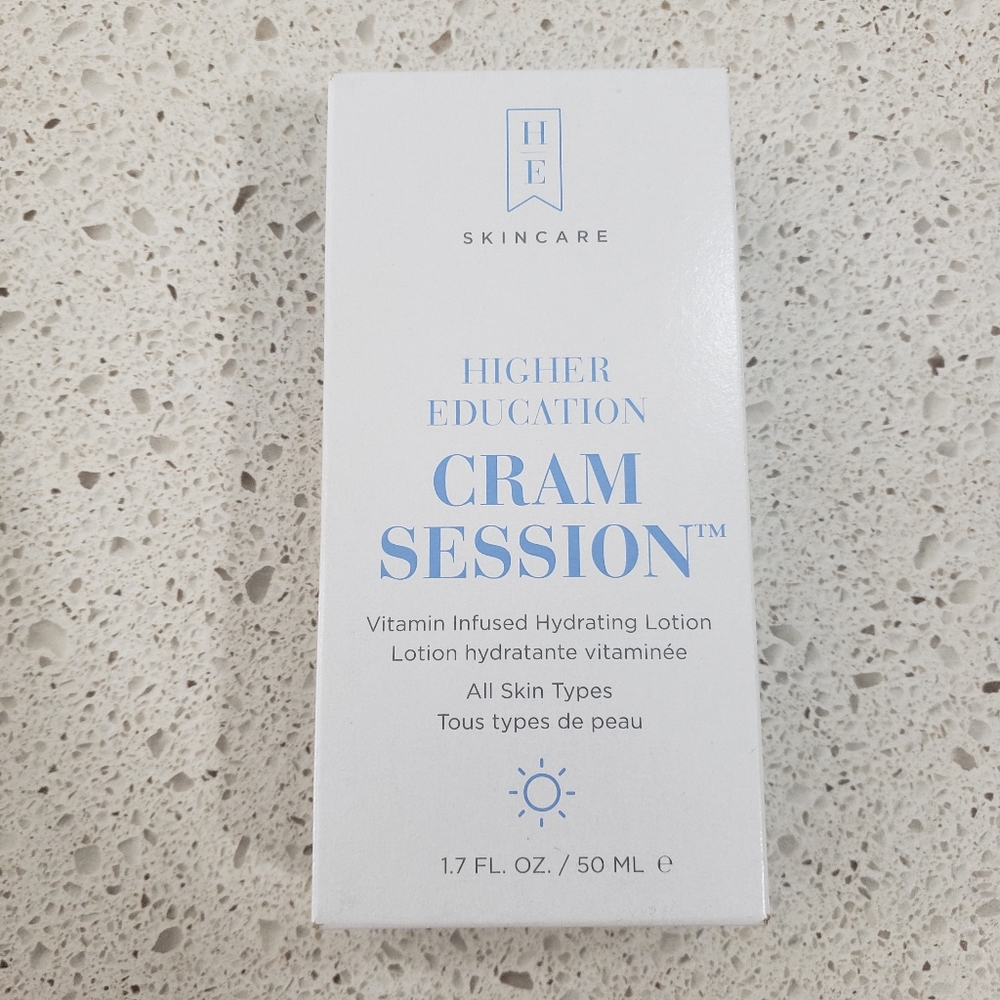 Higher education hydrating lotion